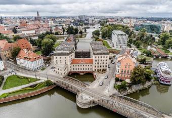 M  yn Maria - AboutArtApartments has Balcony rooms