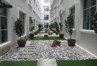 D Hotel allows 18 year olds to book a room