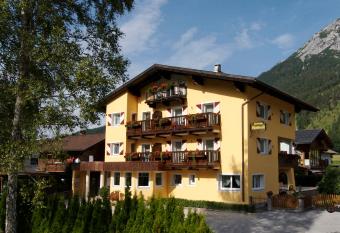 Appartements Waldruh has Balcony rooms