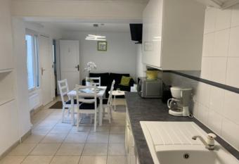 Gite Mella has Balcony rooms