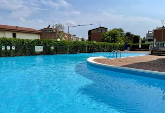 Garden Residence appartamento con terrazzo e piscina has Balcony rooms