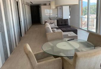 Piso Vivian Gandia has Balcony rooms