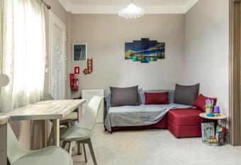 2 Bedroom Modern Apartment in Perea has Balcony rooms