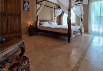 Kaleidoscope Boutique Hotel allows 18 year olds to book a room