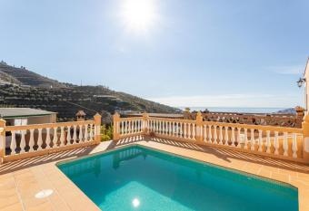 Casa gonzalez has Balcony rooms