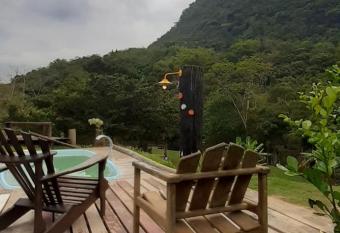 Serra Mar    beira rio , rafting, suites, lofts, e Casas has Balcony rooms
