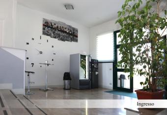 Residence Europa allows 18 year olds to book a room