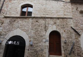 Residenza Sant Agnese has Balcony rooms