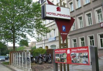 Pension Savo allows 18 year olds to book a room