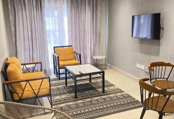 THE PARAGON has Balcony rooms