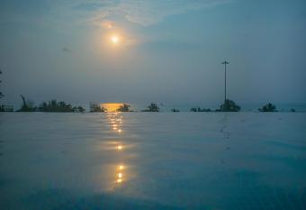 Altrude By The Sea has Balcony rooms