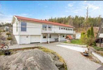 Mossemarka Guesthouse has Balcony rooms