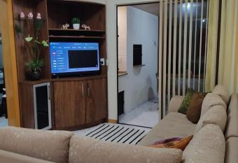 LINDO AP NA RUA 252, NO CORA    O DE MEIA PRAIA allows 18 year olds to book a room