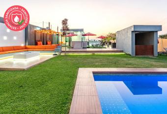 HostPal Studio equipado Mirador has Balcony rooms