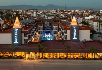 Side Amour Hotel has Balcony rooms