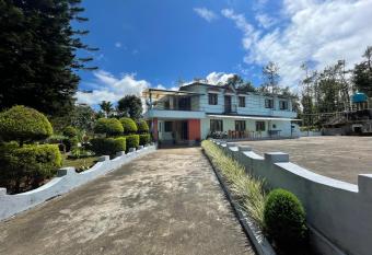 NEW ORGANIC HOME STAY has Balcony rooms