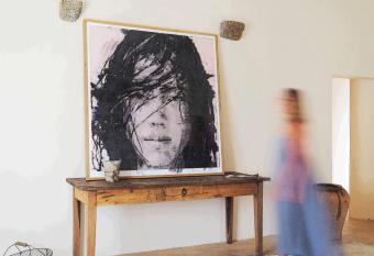 Mas Rauric allows 18 year olds to book a room