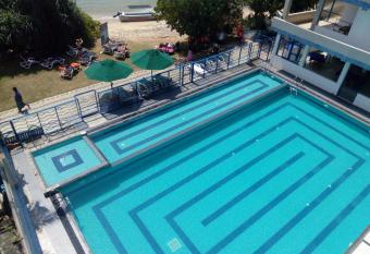 Paradise Beach Resort & Diving school has Balcony rooms