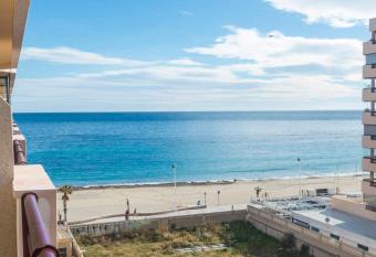 Topacio iii 35b has Balcony rooms