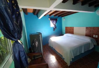 CASA NANTLI has Balcony rooms