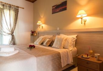 Tasia Studios has Balcony rooms