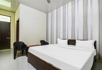 Hotel The Park allows 18 year olds to book a room