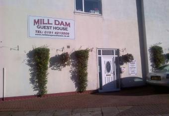 Mill Dam Guest House has Balcony rooms