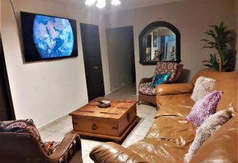 La casita del Malec  n. allows 18 year olds to book a room