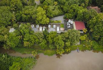 S RIVER RESORTS has Balcony rooms