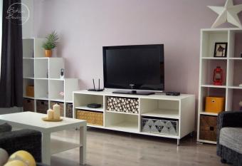 Bethlen Boulevard Apartman allows 18 year olds to book a room