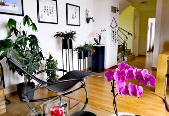 Chalet Xanadu with Amazing Alps & Lake View has Balcony rooms