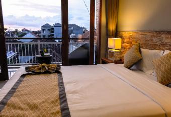 Kubu De Uma allows 18 year olds to book a room