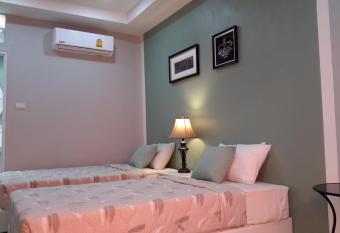 Kala Krang Nueng has Balcony rooms