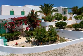 Psilandis Studios allows 18 year olds to book a room