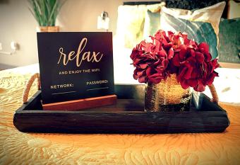 Houston Luxury Studio has Balcony rooms