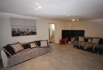 Apartm  ny Am  lia has Balcony rooms