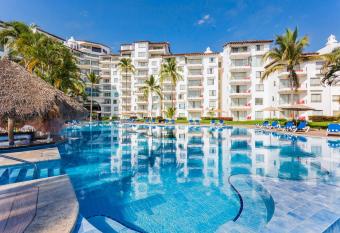 Vamar Vallarta Marina & Beach Resort allows 18 year olds to book a room