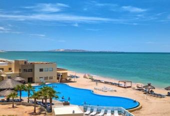 Laguna Shore The New Condo has Balcony rooms