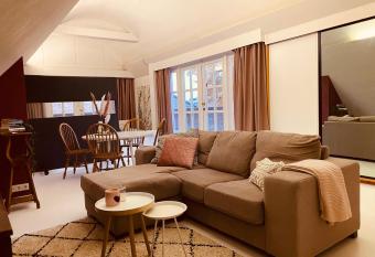 Sfeervolle loft B&B Uden Centrum has Balcony rooms