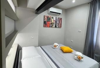 BolognaBySide-DE FALEGNAMI has Balcony rooms