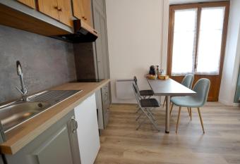 studio - wifi - ultra centre - V-rent allows 18 year olds to book a room