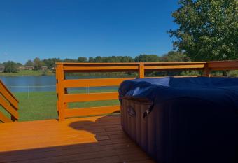 Beautiful, Full Lake Home has Balcony rooms