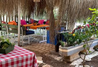 MaviMaris Do  a Evleri has Smoking/Balcony rooms