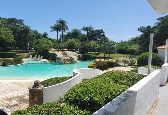 VILLA ENTERA EN GUAVABERRY has Balcony rooms