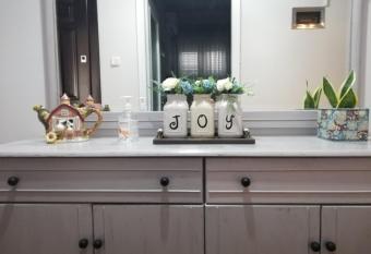 Pepper House Edessa has Balcony rooms