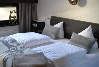 Andys Bergjuwel has Balcony rooms