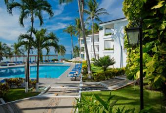 Vista Vallarta All Suites On The Beach allows 18 year olds to book a room