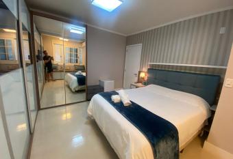 FIKA Residence has rooms with a private hot tub