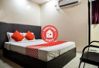 OYO Flagship Silver Oak allows 18 year olds to book a room