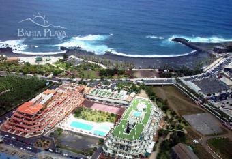 Apartamentos Bahia Playa has Balcony rooms